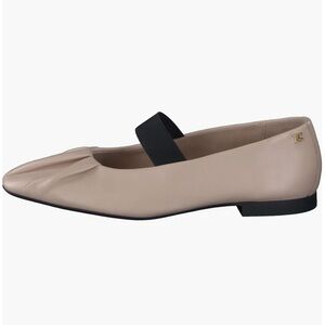Ballerina flats. Beige Leather. US sizes